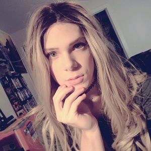 Meet your Posher, Roselyn